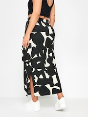 Yours Curve Black Textured Utility Maxi Skirt - Image 3 of 5