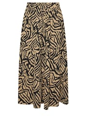Yours Curve Cream Paisley Print Textured Maxi Skirt - Image 5 of 5