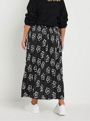 Yours Curve Black Light Floral Pleated Skirt - Image 3 of 5