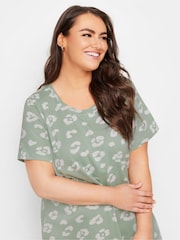 Yours Curve Green Animal Print 100% Cotton Midaxi Nightdress - Image 4 of 5