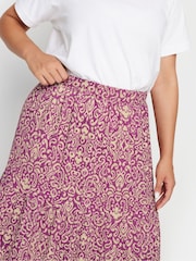 Yours Curve Pink Paisley Print Textured Maxi Skirt - Image 3 of 4