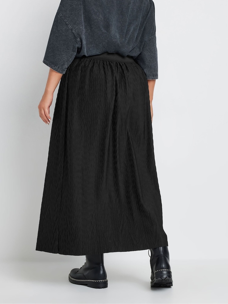 Yours Curve Black Pleated Skirt - Image 4 of 6