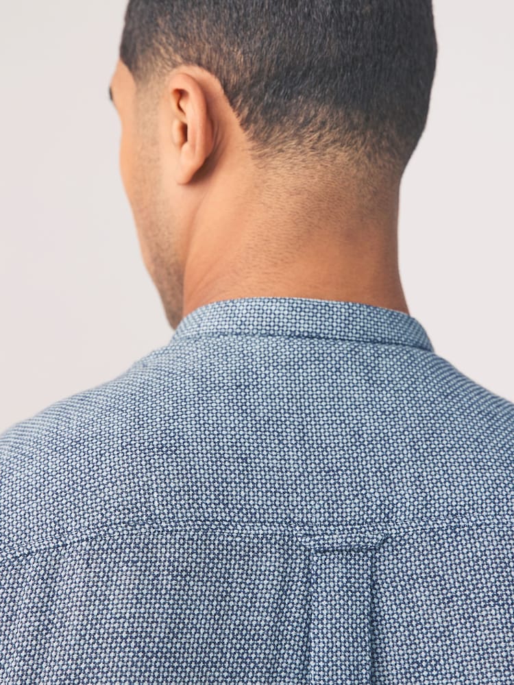 Bleu marine - À enfiler - Chemise à manches courtes en lin et coton mélangés - Image 5 of 8