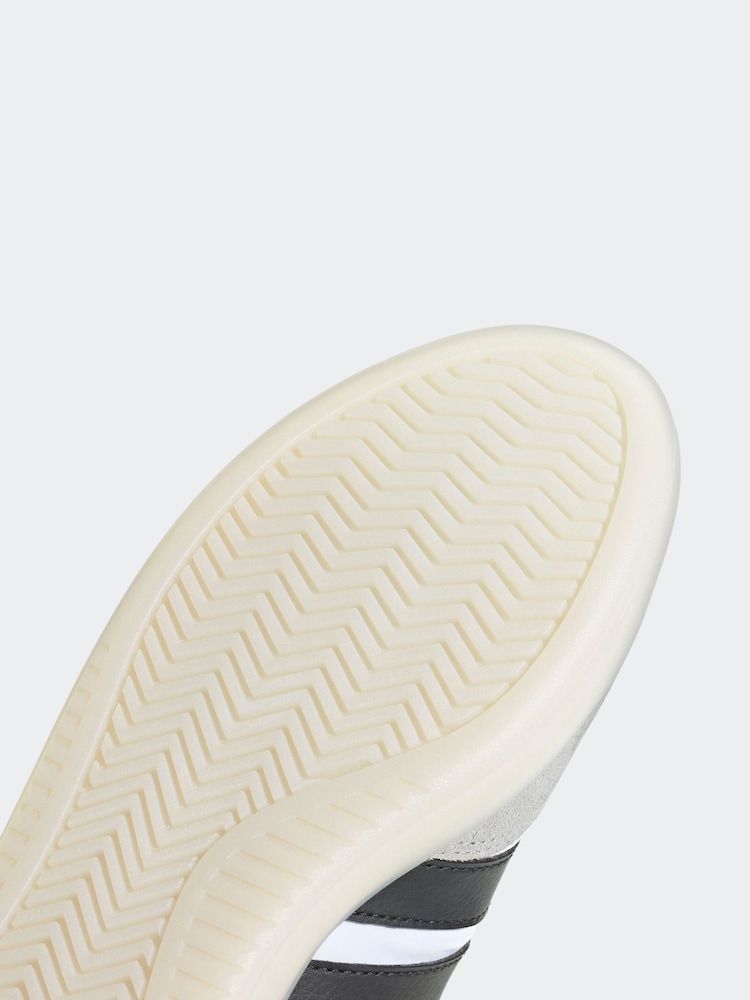 adidas White Barreda Decode Trainers - Image 17 of 17