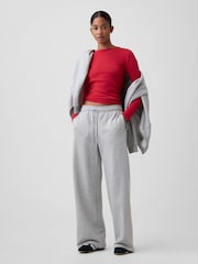 Rojo - Gap Modern Ribbed Long Sleeve T-Shirt - Imagen 4 de 5