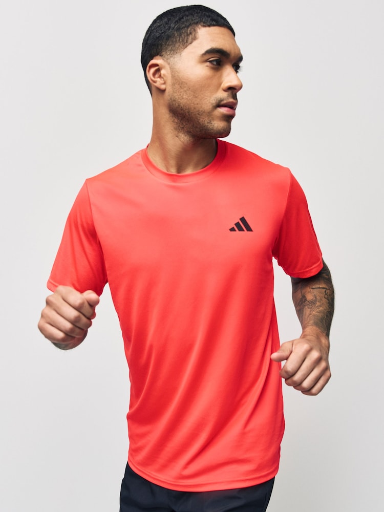 Rood - adidas Train Essentials Training T-Shirt - Image 1 of 5