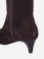 Dunkelbraun - Off The Hook Pheonix Suede Kitten Heel Ankle Boots - Bild 6 von 6