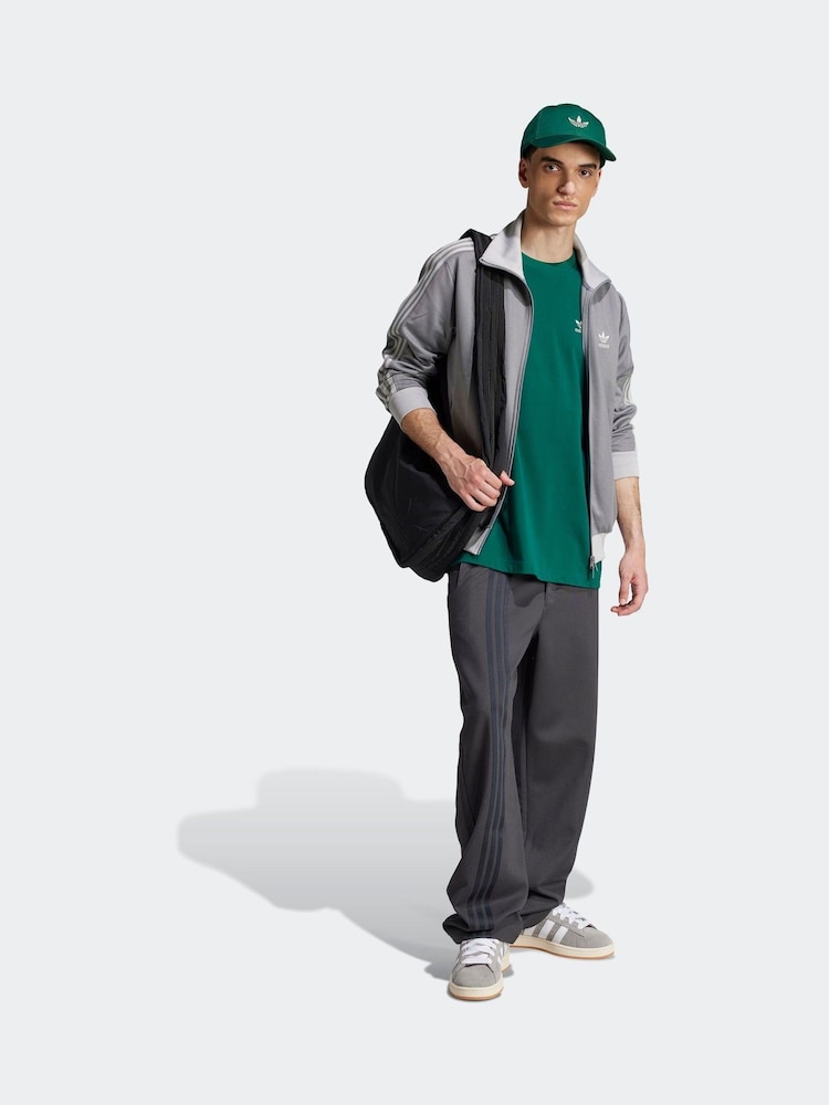 adidas Originals Green Adicolor Classics 100% Cotton Back+Front Trefoil Boxy T-Shirt - Image 3 of 6