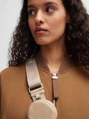 Natur - BOSS Detachable-Pouch Crossbody Bag In Faux Leather - Bild 2 von 4