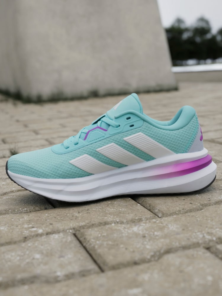 adidas Green Galaxy 7 Trainers - Image 6 of 16
