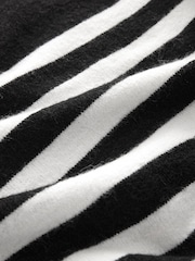 Black White Stripe - Image 7 of 8