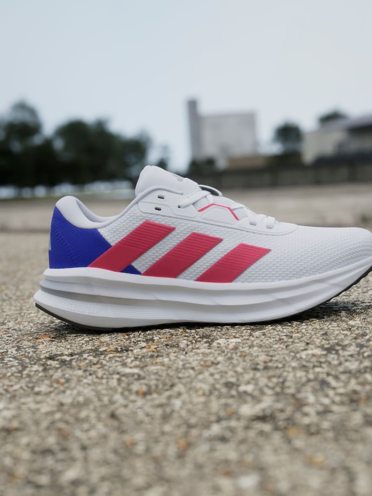 adidas White Galaxy 7 Running Trainers - Image 2 of 16 adidas White Galaxy 7 Running Trainers - Image 2 of 16