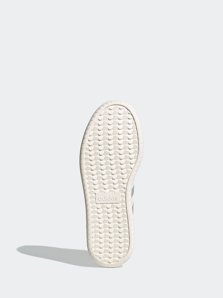 adidas White Barreda Trainers - Image 7 of 9