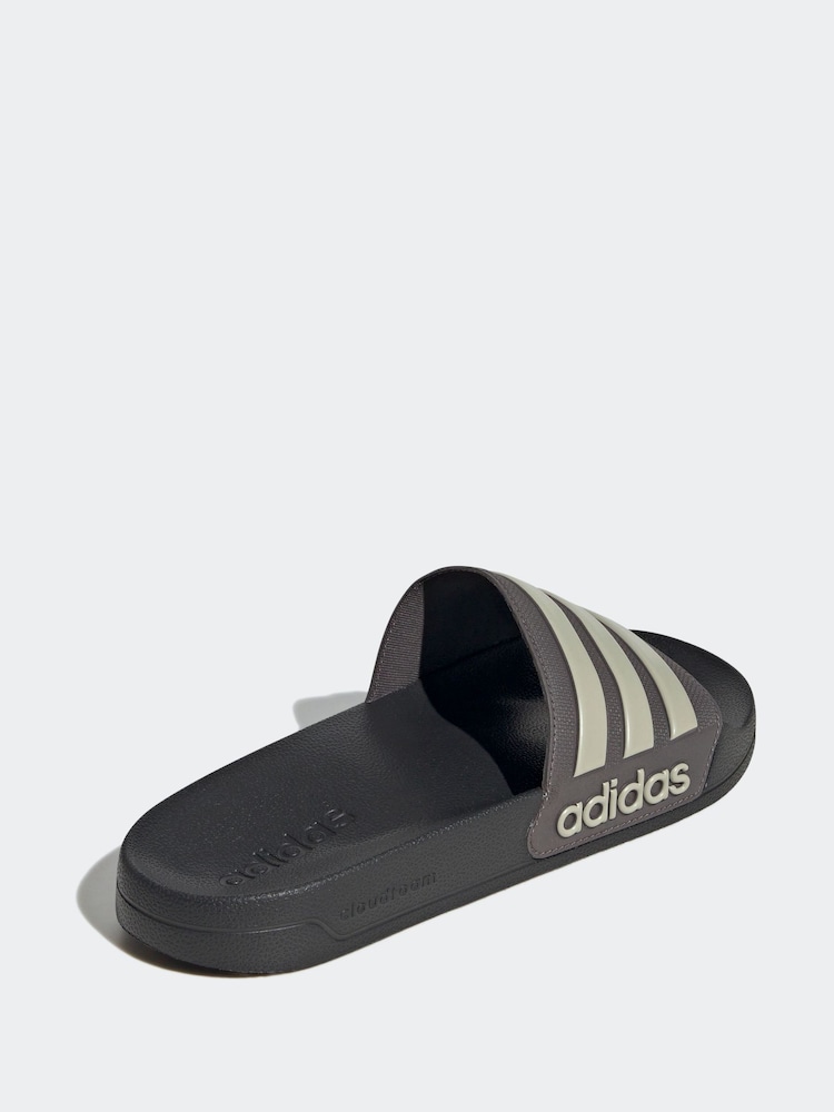 Brun - Claquettes de douche adidas Sportswear Adilette - Image 4 of 9