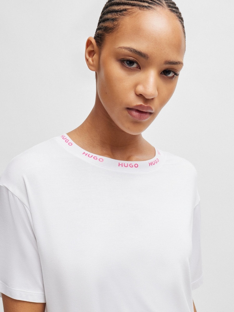 HUGO Pink HUGO Logo-Detail Pyjamas Stretch Jersey - Image 3 of 3 HUGO Pink HUGO Logo-Detail Pyjamas Stretch Jersey - Image 3 of 3
