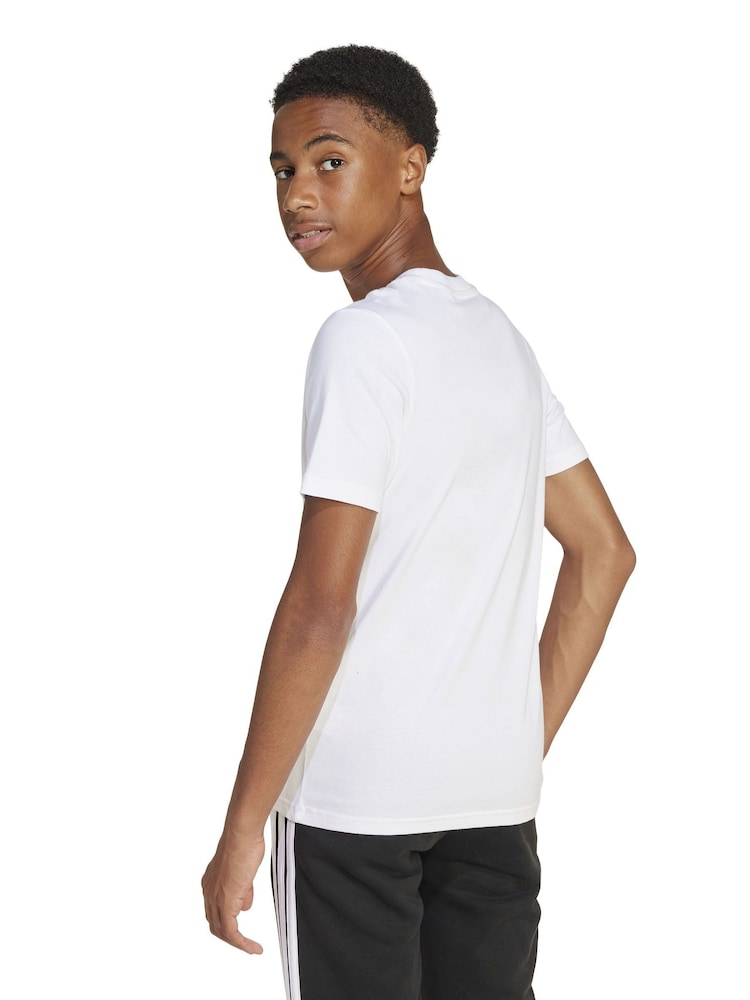 أبيض - تيشرت مزيَّن برسمة جرافيك قطن 100% من adidas - صورة 2 من 6