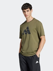 Grün - adidas Codes Camo 100% Cotton Graphic T-Shirt - Bild 1 von 6