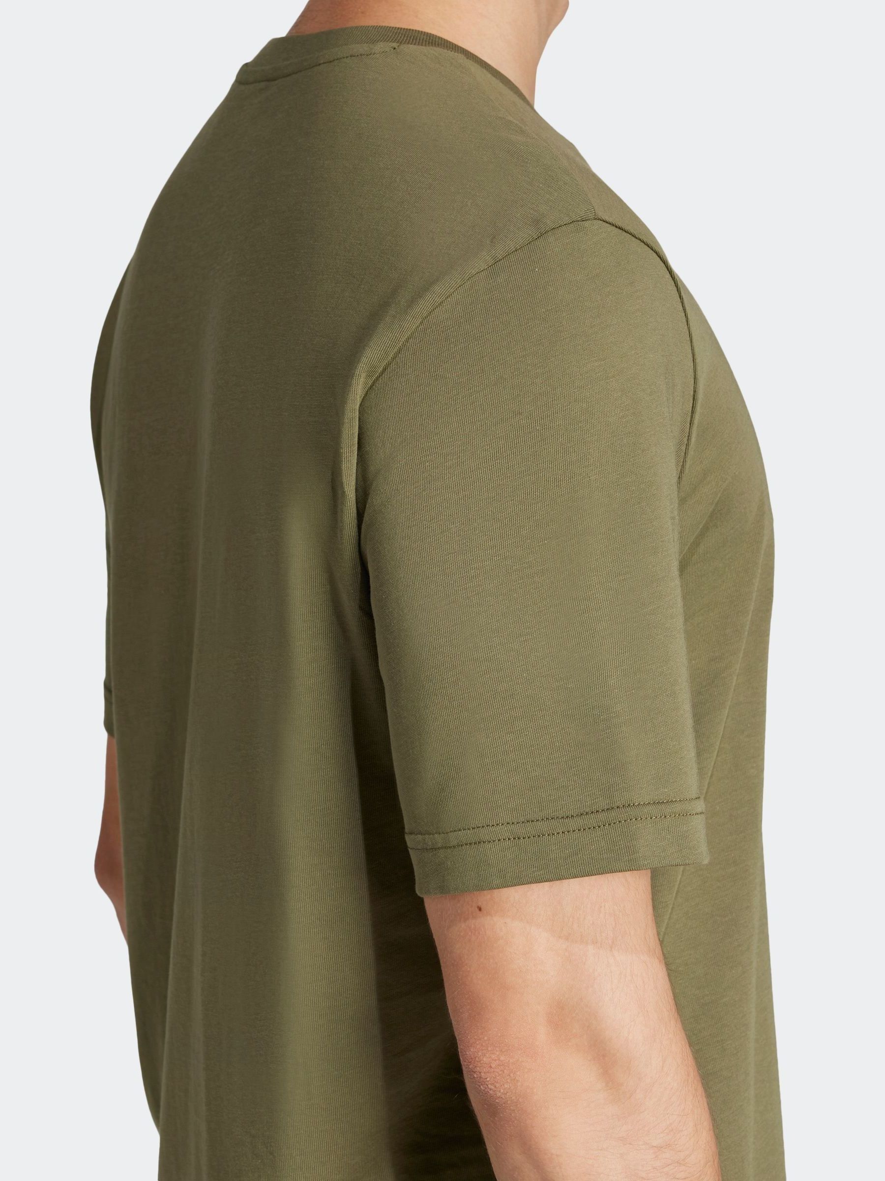 adidas｜Originals CODES LINE GRAPHIC Tシャツ グリーン Adidas Codes Collegiate Graphic T-shirt in Green | MYER