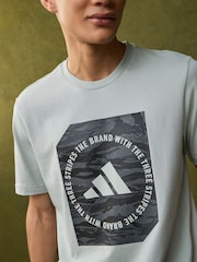 Серый - adidas Camo Shape 100% Cotton Graphic T-Shirt - Image 4 of 10