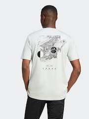 Grau - adidas City Escape Space Graphic 100% Cotton T-Shirt - Bild 6 von 10