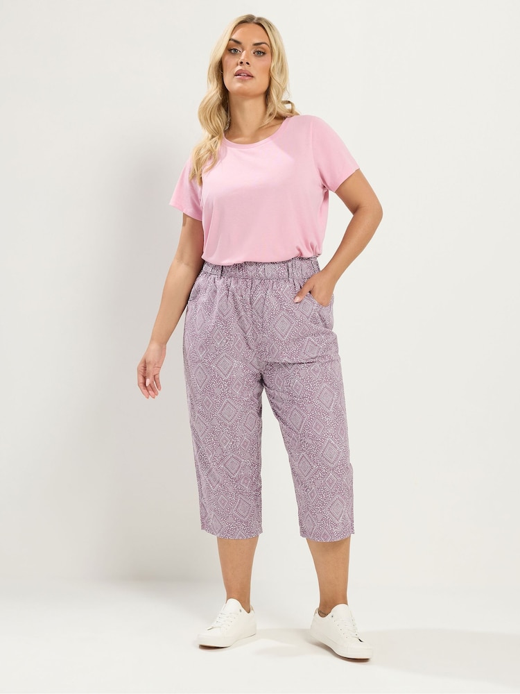 Violett mit Paisley-Muster - Yours Curve Cropped-Hose aus kühlender Baumwolle - Bild 2 von 4