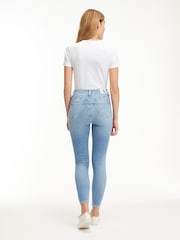 Vaqueros de tiro alto muy ajustados con diseño hasta el tobillo de Calvin Klein - Imagen 3 de 7