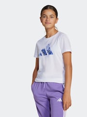 أبيض - تيشِرت رياضي بطبعة زهور من adidas - صورة 1 من 1