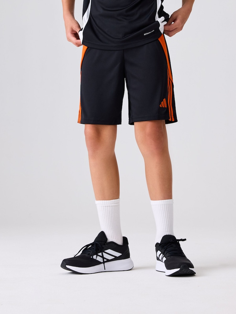 Шорты adidas Tiro 24 - Изображение 2 из 6