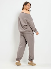 Yours Curve Brown Slouch Sweatshirt & Jogger Set - Image 2 of 6
