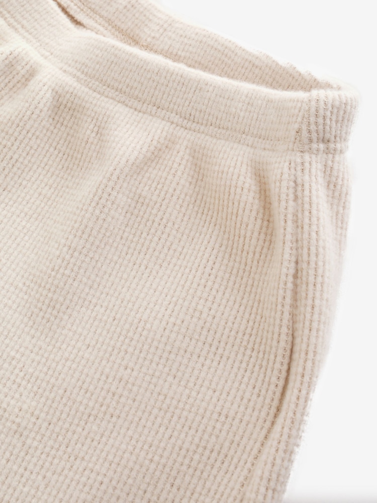 Gap Cream Brannan Bear Waffle Knit Detail Outfit (0-24mths) - Image 7 of 7 Gap Cream Brannan Bear Waffle Knit Detail Outfit (0-24mths) - Image 7 of 7