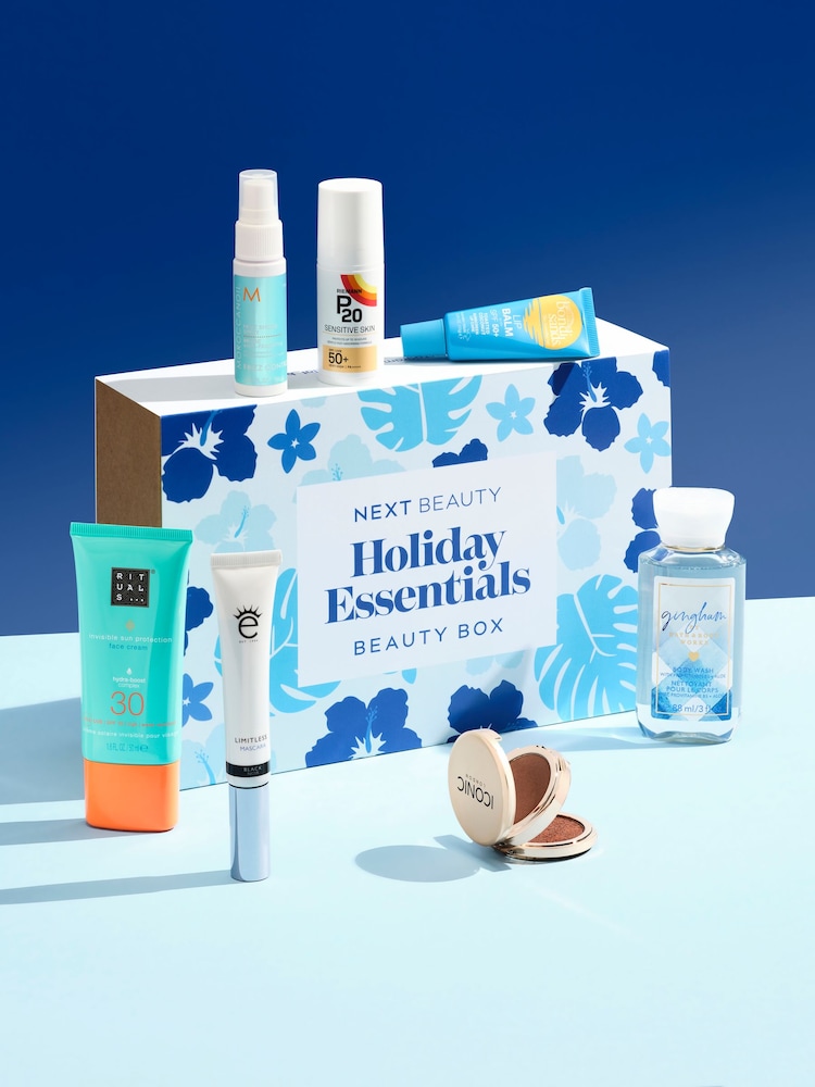 The Holiday Essentials Beauty Box (Worth Over £89) - Image 1 of 3