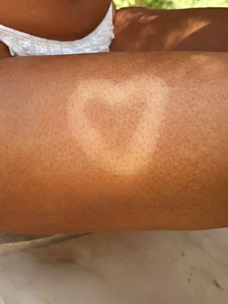 Rose & Caramel Purity Excel 60 Second Self Tan Remover 200ml - Image 2 of 5 Rose & Caramel Purity Excel 60 Second Self Tan Remover 200ml - Image 2 of 5