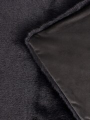 Paoletti Jet Stanza Faux Fur Throw - Image 3 of 3