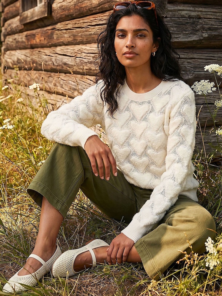 Roman White Heart Detail Knit Blouse - Image 2 of 4