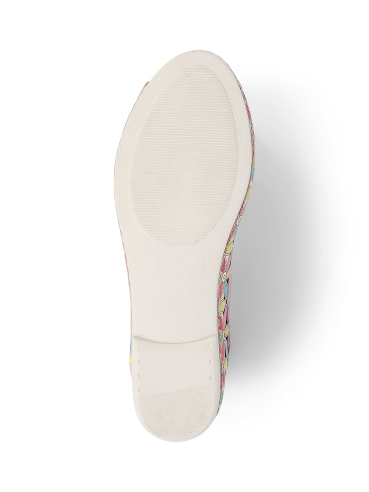 Pavers Gold multi Leather Cut Out Detail Pumps - Image 5 of 5