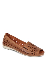 Pavers Tan Leather Cut Out Detail Pumps - Image 2 of 5