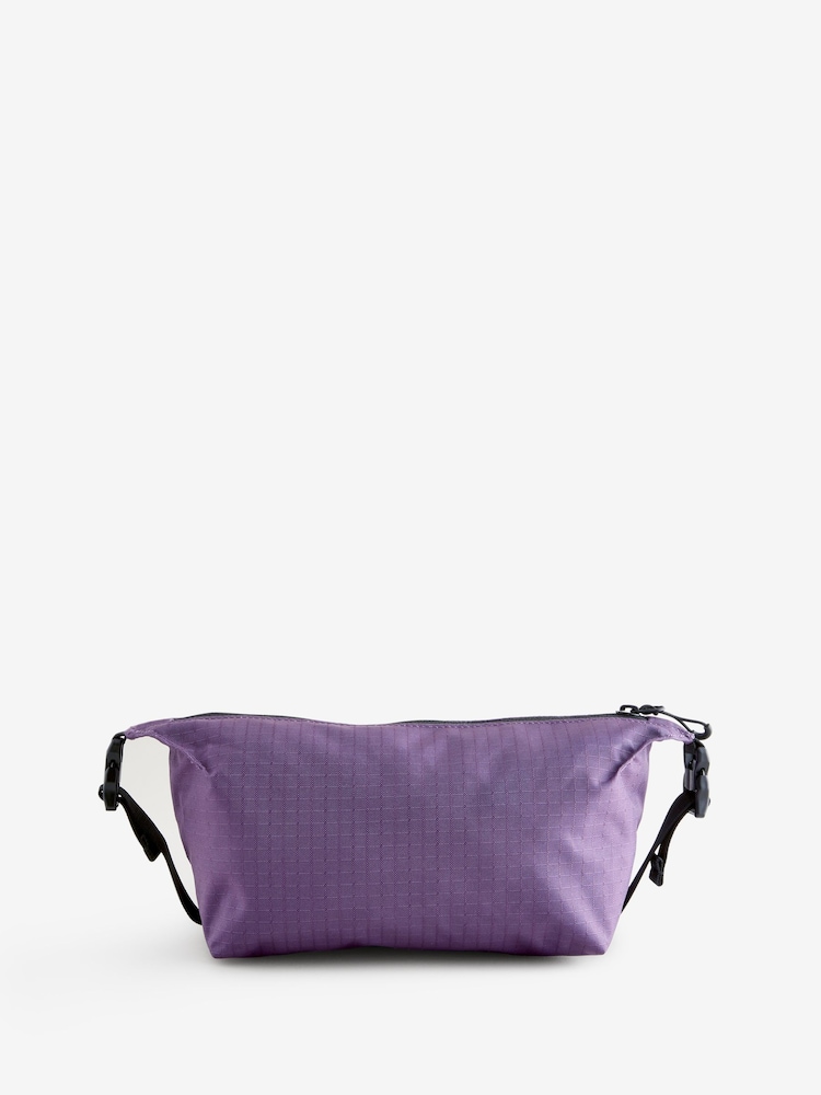 Berghaus Purple Wanderwise Packing Cube M Bag - Image 2 of 5 Berghaus Purple Wanderwise Packing Cube M Bag - Image 2 of 5