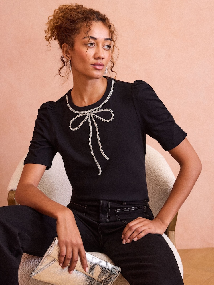 Love & Roses Black Bow Embellished Ruched Sleeve T-Shirt - Image 1 of 4