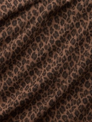 Leopards - Gap CloseKnit džersijas T-krekls ar izliektu mugurpusi - Attēls 4 no 4