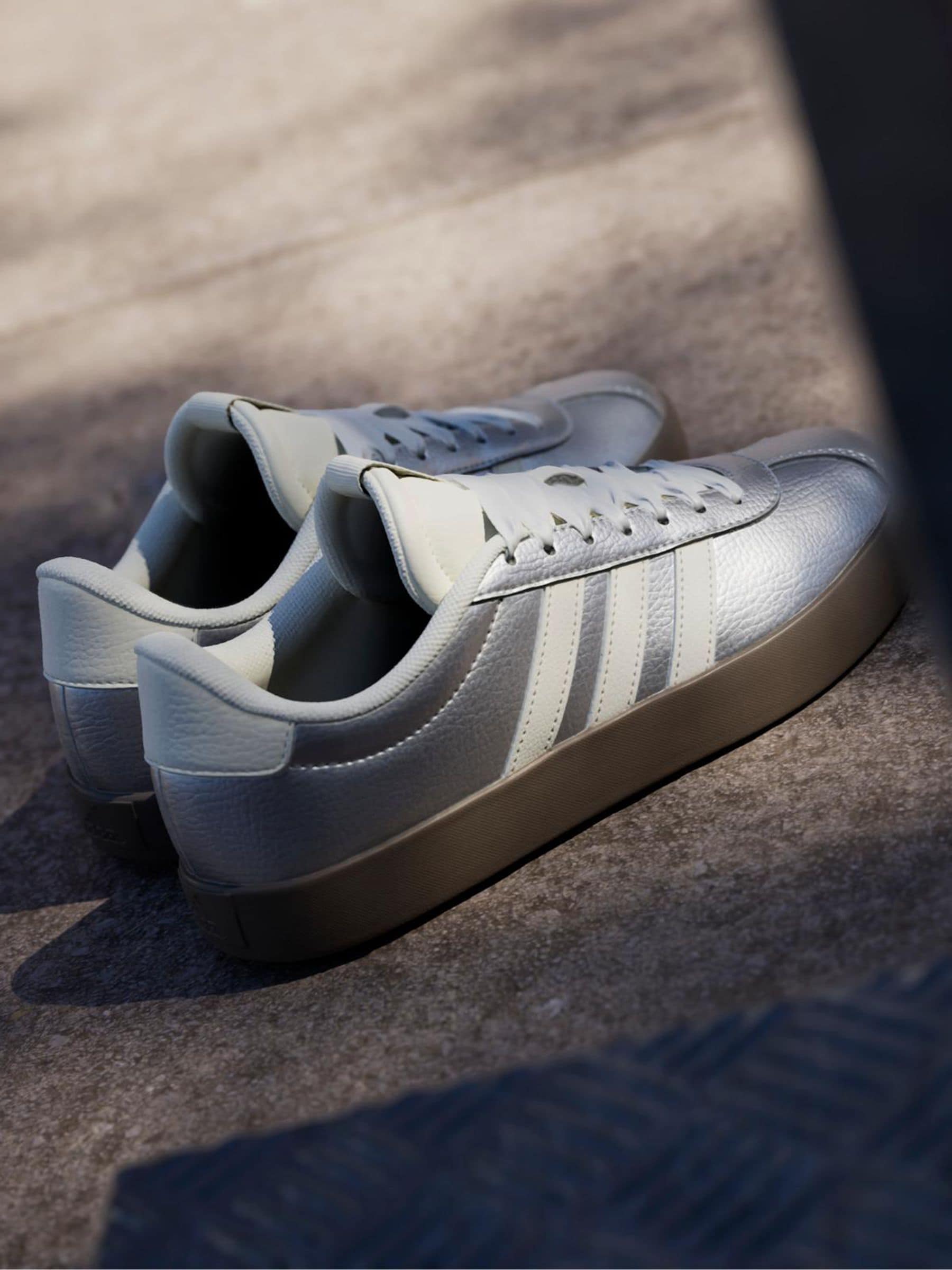 【Adidasコリア】 VL Court 3.0 s-l400.jpg