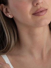 Beaverbrooks 9ct Yellow Gold Bonded Cubic Zirconia Stud Earrings - Image 1 de 4