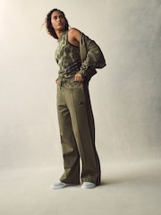 adidas Green Energize Tracksuit - Image 5 of 10