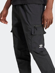 adidas originals Black Trefoil Essentials Woven Cargo Tracksuit Bottoms Joggers - Image 5 of 6