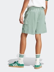 adidas Originals Green Trefoil Essentials Woven Cargo Shorts - Image 2 of 6