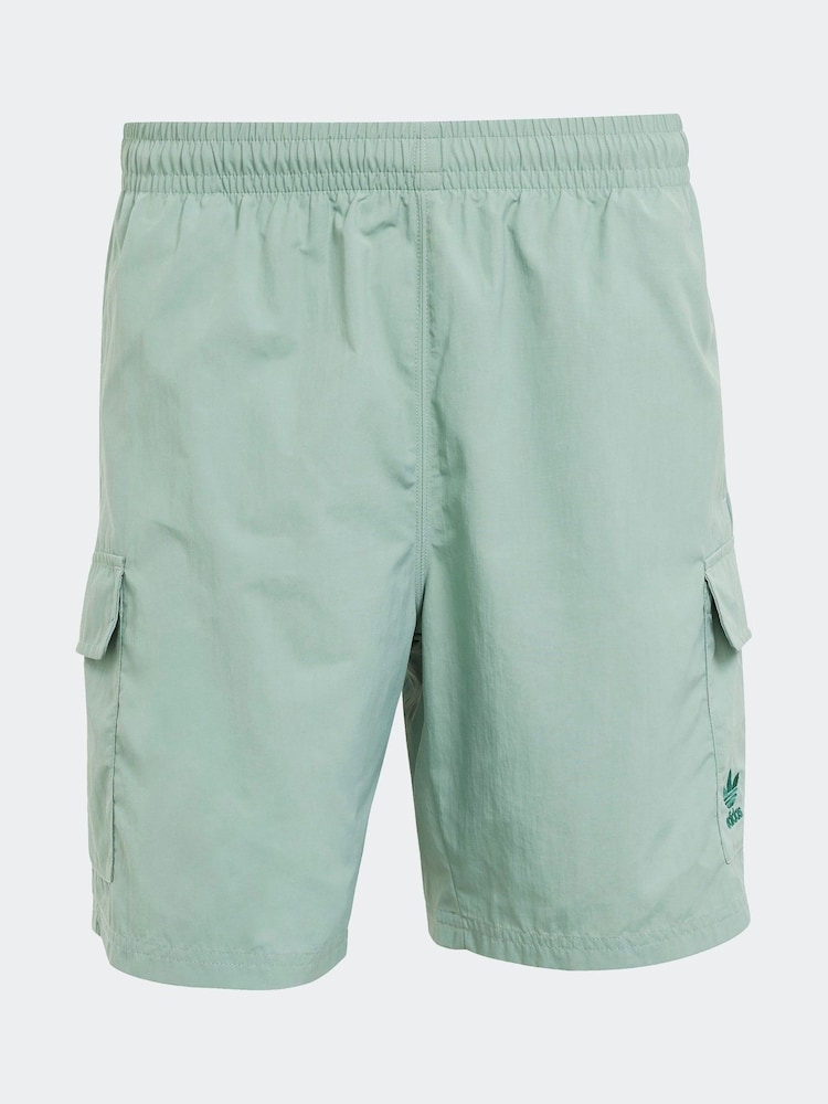 adidas Originals Green Trefoil Essentials Woven Cargo Shorts - Image 6 of 6