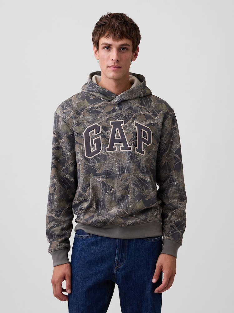 Grau Camo - Gap Kapuzensweatshirt in Relaxed Fit - Bild 1 von 4 Grau Camo - Gap Kapuzensweatshirt in Relaxed Fit - Bild 1 von 4