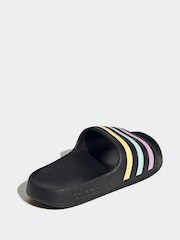 Negro/multicolor - Chanclas juveniles Adilette de Adidas - Imagen 4 de 9