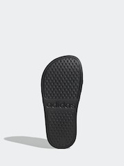 Negro/multicolor - Chanclas juveniles Adilette de Adidas - Imagen 6 de 9