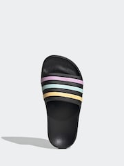 Negro/multicolor - Chanclas juveniles Adilette de Adidas - Imagen 7 de 9