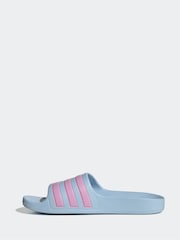 Azul cielo - Chanclas juveniles Adilette de Adidas - Imagen 2 de 9